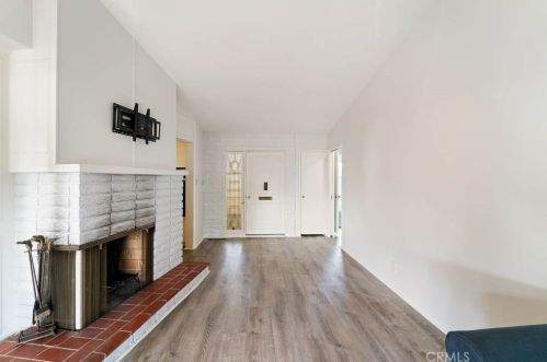24 Center St, Redlands CA  92373-8102 exterior