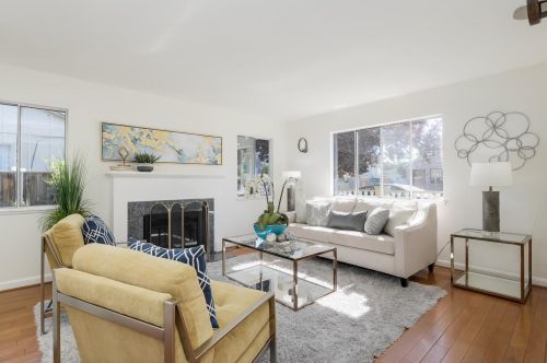55 Murray Ct, Redwood City, CA 94061-3826