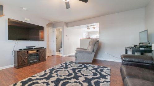 1805 Dogwood Ct, Crown Point, IN 46307-7049