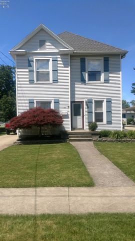 144 Union St, Bellevue, OH 44811-1035