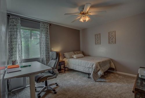1764 Persimmon Ct, Florence KY  41042-2592 exterior