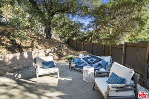 328 Topanga Canyon Blvd, Topanga CA  90290-3838 exterior