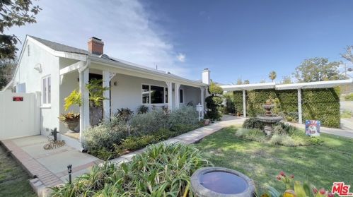 4917 Forman Ave, North Hollywood, CA 91601-4826