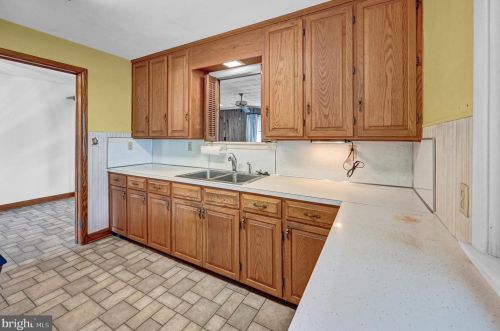 127 Franklin St, Charnita PA  17320-9211 exterior
