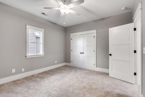 26 Morgan Place Dr, Isle Of Palms SC  29451-2742 exterior