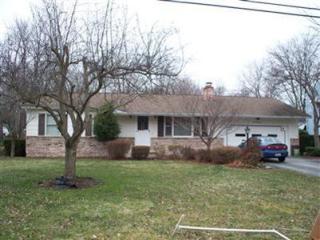 141 Colonial Dr, Mecca, OH 44410-1105