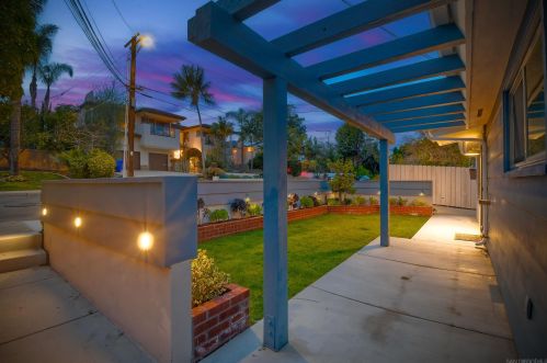 311 San Elijo St, San Diego CA  92106-3444 exterior