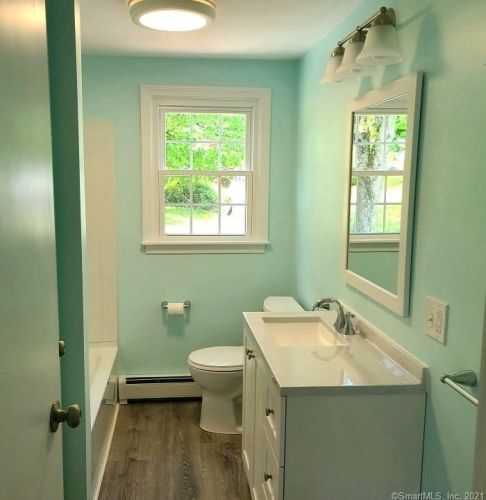 14 Ames Ave, Terryville CT  06786-6325 exterior