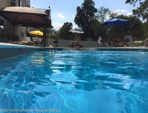 22 Chiswick Ct, Jackson Twp NJ 08527-1257 exterior