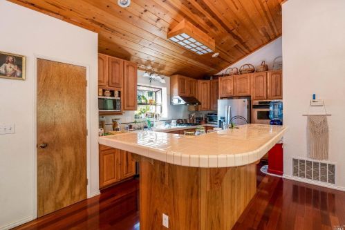 4116 Blackhawk Dr, Willits CA  95490-8777 exterior