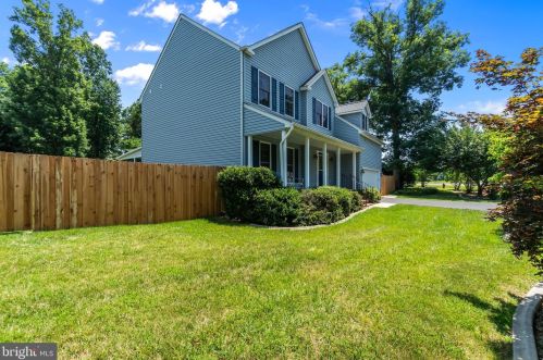 3232 Cavalry Ridge Ct, Fredericksburg, VA 22408-0255