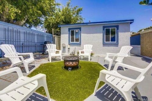 1566 Reed Ave, San Diego, CA 92109-5359