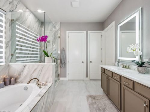 9311 Marble Stone Dr, Naples FL  34120-4348 exterior