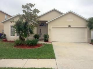 156 Morgan Cir, Sebastian, FL 32958-6484