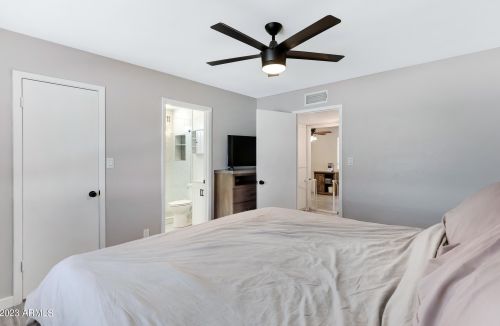 17827 9th Ave, Phoenix AZ  85023-1557 exterior