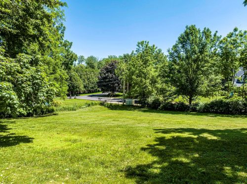 21 Chestnut St, Rhinebeck NY  12572-1516 exterior