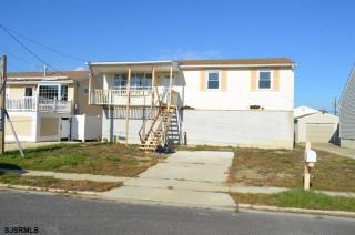 439 Hackney Pl, Brigantine City, NJ 08203-2407