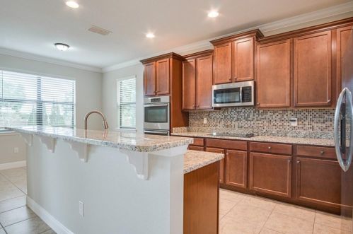 276 Volterra Way, Lake Mary FL  32746-1557 exterior