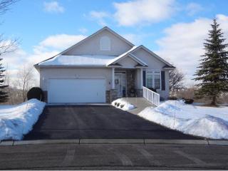 19231 Ingleside Ct, Lakeville, MN 55044-4435