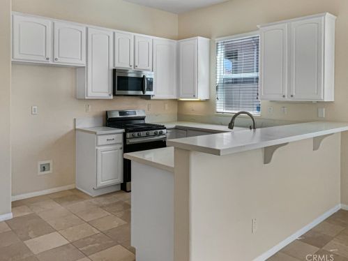 1750 Forest Oaks Dr, Beaumont CA  92223-8563 exterior