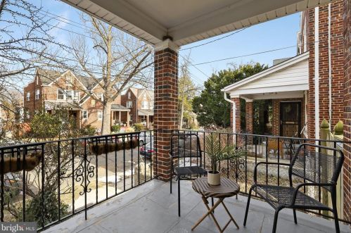 604 Quintana Pl, Washington, DC 20011-1234