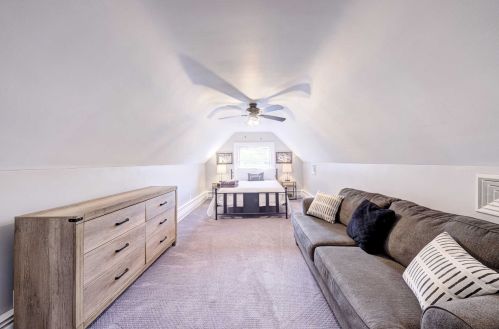 72 Maple Ave, Fishkill NY  12524-2213 exterior