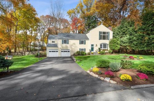 206 West Ln, Stamford, CT 06905-3959