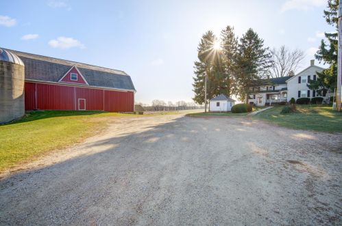 2039 Sherman Rd, Jackson, WI 53037-9592