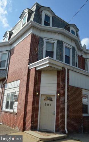 501 Lincoln St, Wilmington, DE 19805-3011