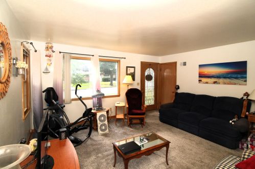 2524 63, Milwaukee WI 53219-2627 exterior