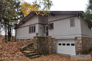 550 Old Anderson Quarry Rd, Vilas, NC 28692-9050
