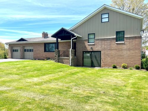 311 Liberty St, Fairdale, PA 15320-1071