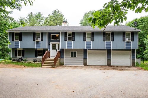 225 Raymond Rd, Deerfield NH  03037-1506 exterior