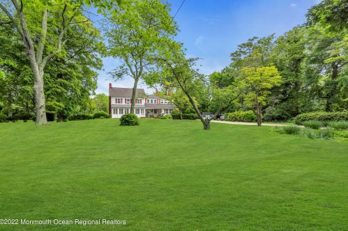 451 Kings Hwy, Middletown, NJ 07748-3742