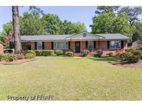 6404 Rannock Dr, Fayetteville NC  28304-0325 exterior