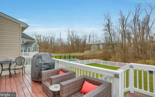 4 Ledgestone Dr, Siddonsburg PA  17019-9805 exterior