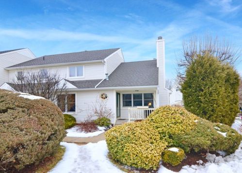 301 Cornwall Meadows Ln, Patterson, NY 12563-2648