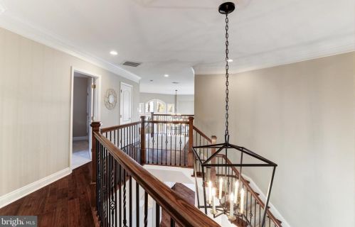 18506 Pelicans Nest Way, Leesburg VA  20176-3963 exterior