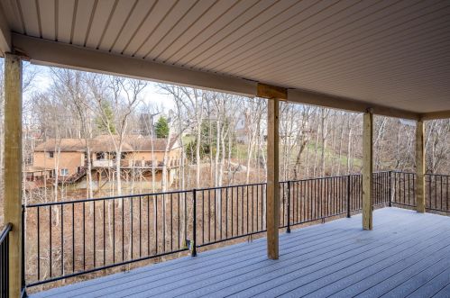 450 Pickett Dr, Covington KY  41011-1861 exterior