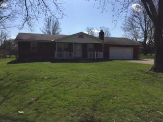 4852 Beechwood Rd, Cincinnati, OH 45244-1239