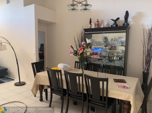 1572 135th Ave, Hollywood, FL 33028-2747