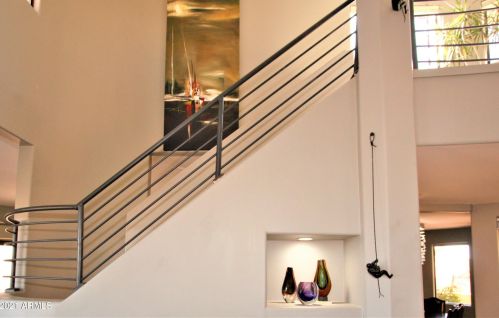 15904 Thistle Dr, Scottsdale AZ 85268-4347 exterior