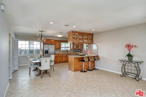 8101 Radford Ave, North Hollywood CA  91605-1541 exterior