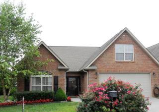 3934 Doral Dr, Maryville, TN 37801-9649