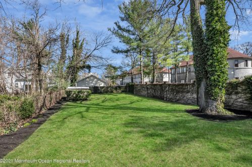 119 Pearl St, Tinton Falls NJ  07701-1522 exterior