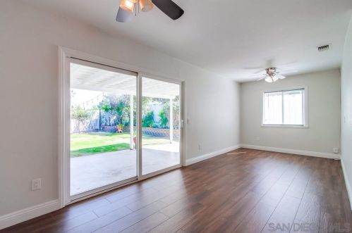 662 Michael St, Oceanside CA  92057-3504 exterior