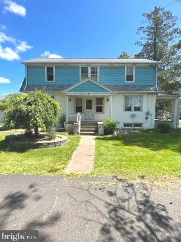 1428 Walnut St, Lansdale, PA 19446-1131