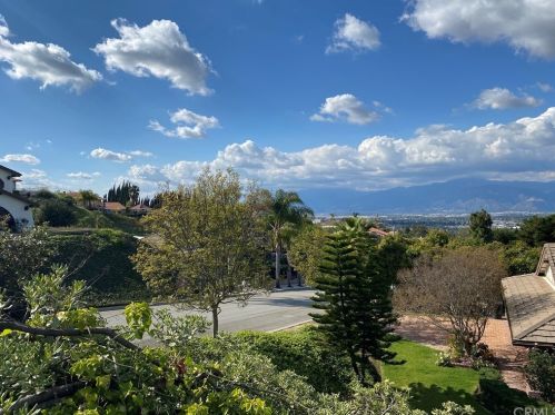 1518 Hollencrest Dr, West Covina, CA 91791-3715