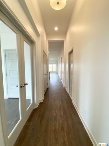 403 Brushy Crk, Victoria, TX 77904