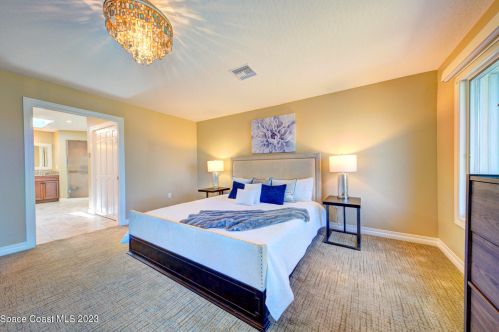 2442 Newfound Harbor Dr, Merritt Island FL  32952-2870 exterior